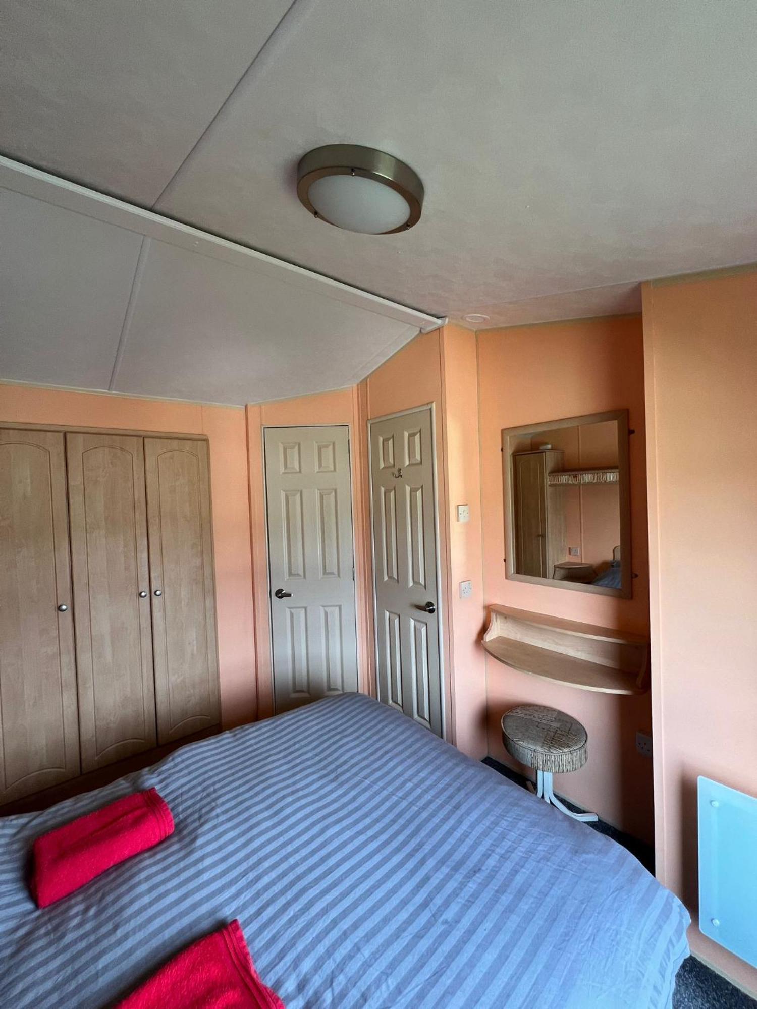 Light And Airy 2 Bedroom Mobile Home Aberystwyth Dış mekan fotoğraf